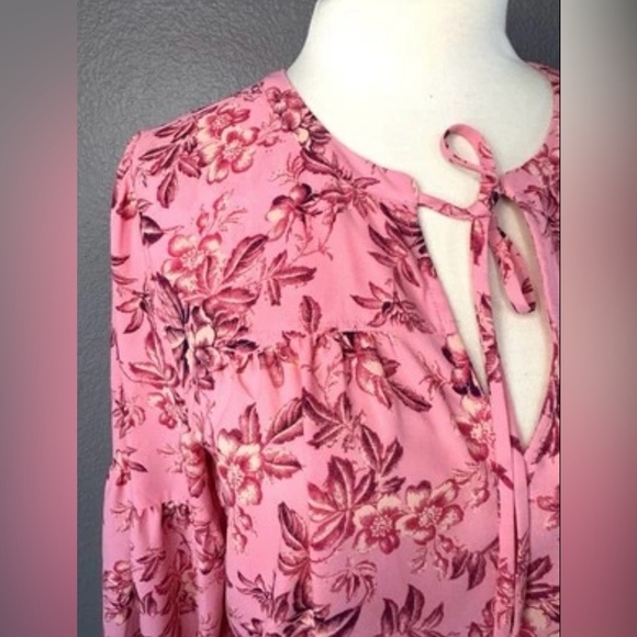Loft Floral Ruffle Tie Neck Top Blossom Blouse Pink Floral Career and Casual - Picture 4 of 11